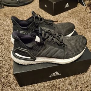 MENS ADIDAS ULTRABOOST 19